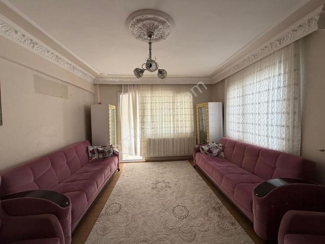 Tire, İzmir içerisinde satılık mülk