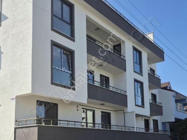 Derince, Kocaeli içerisinde satılık mülk