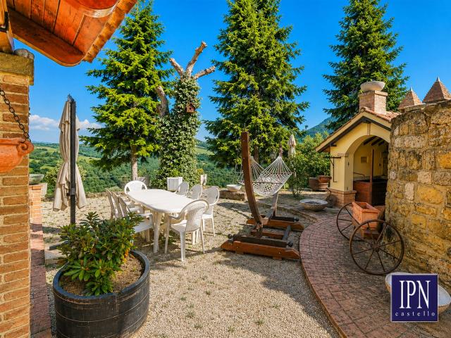 Casa in vendita a Umbertide, Umbria