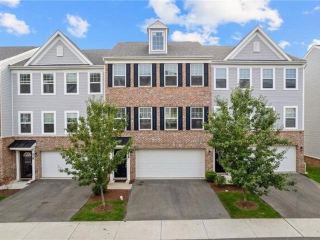 House for sale in Bradfordwoods, Pennsylvania