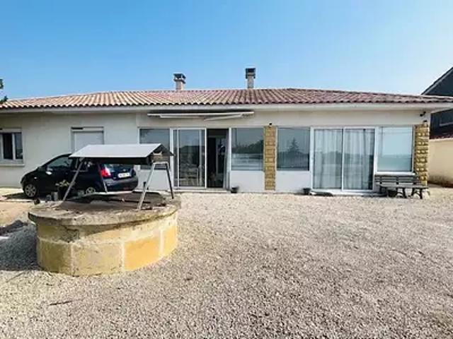 Maison vente à Bergerac, Faux