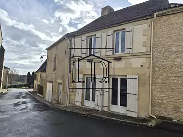 Maison vente à Bergerac, Faux