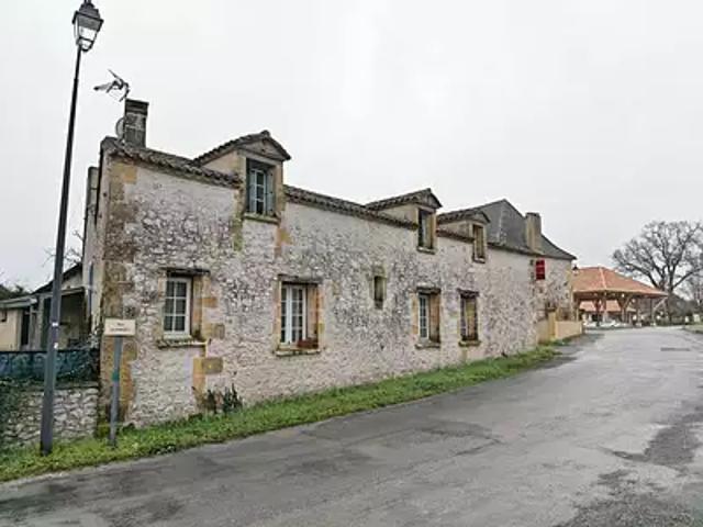 Maison vente à Bergerac, Faux