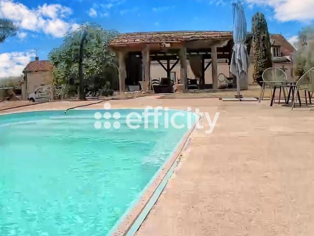 Maison vente à Bergerac, Faux