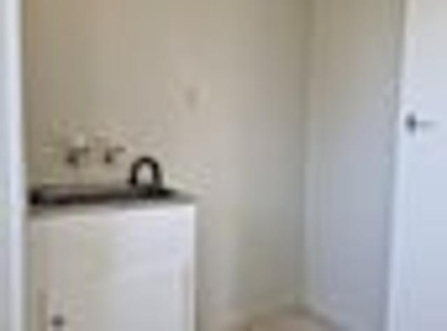 Apartment for rent in Owhata