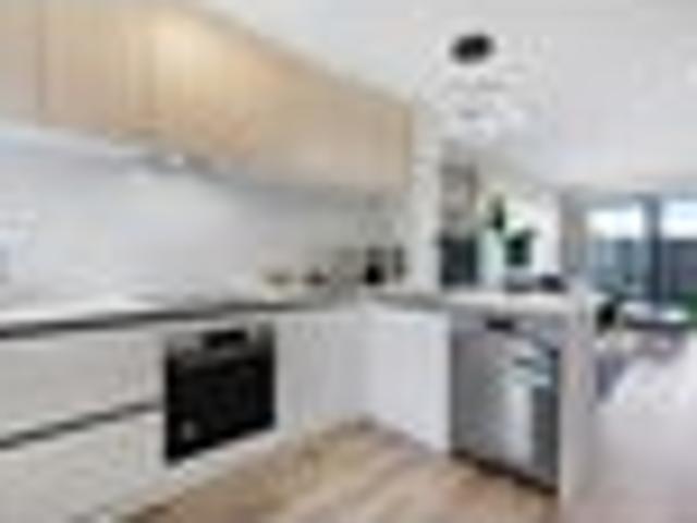 Townhouse for rent in Owhata