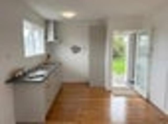 House for rent in Owhata, Oroua County