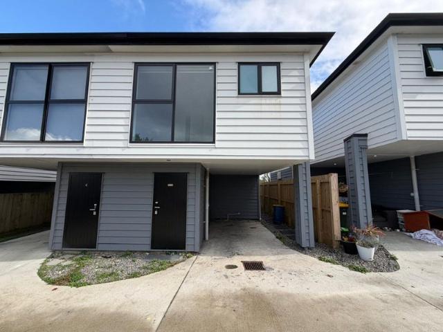 House for rent in Owhata, Oroua County