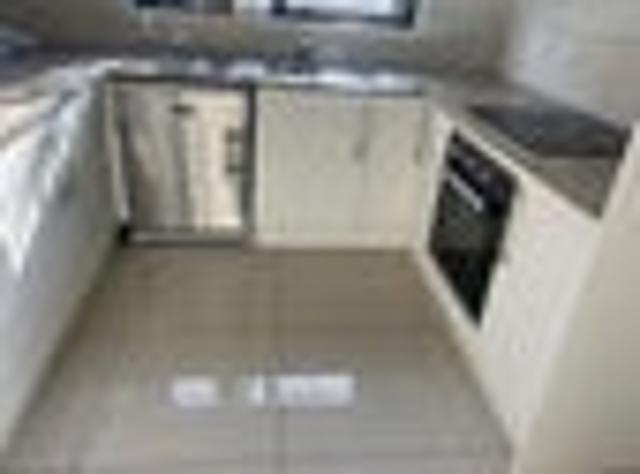 House for rent in Owhata