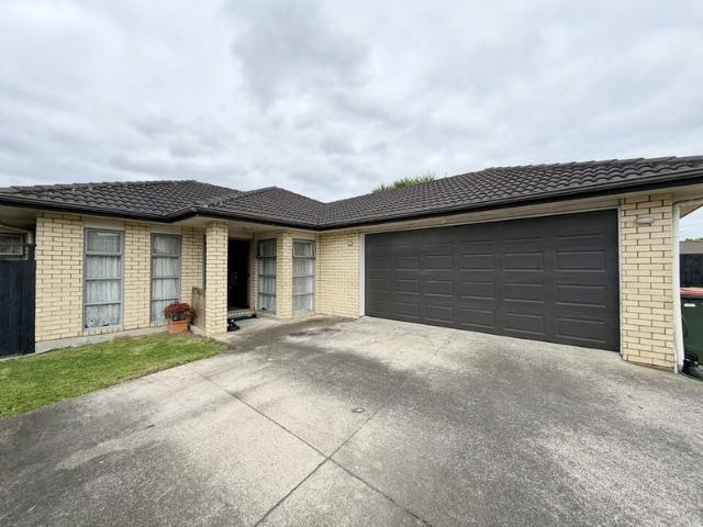 House for rent in Owhata, Oroua County