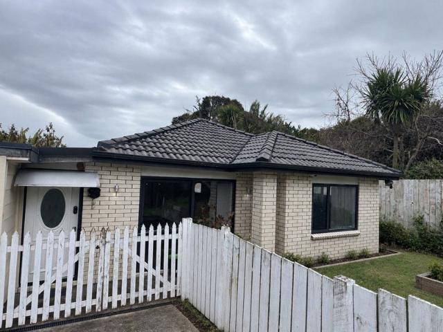 House for rent in Owhata, Oroua County