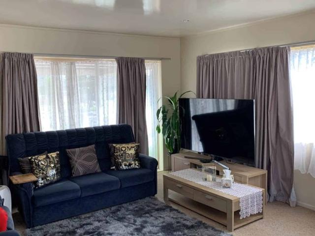 House for rent in Owhata, Oroua County