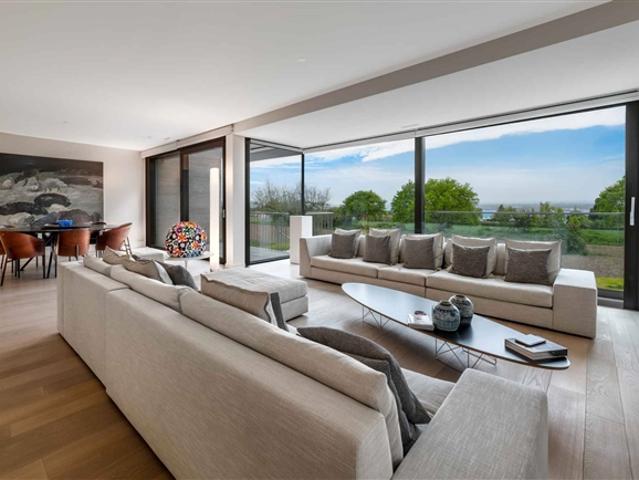 Wohnung kaufen in Corsier (GE), Genf