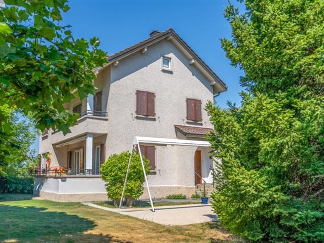 Einfamilienhaus kaufen in Denges, Waadt