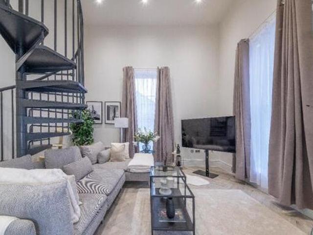 House for sale in Wortley, West Yorkshire