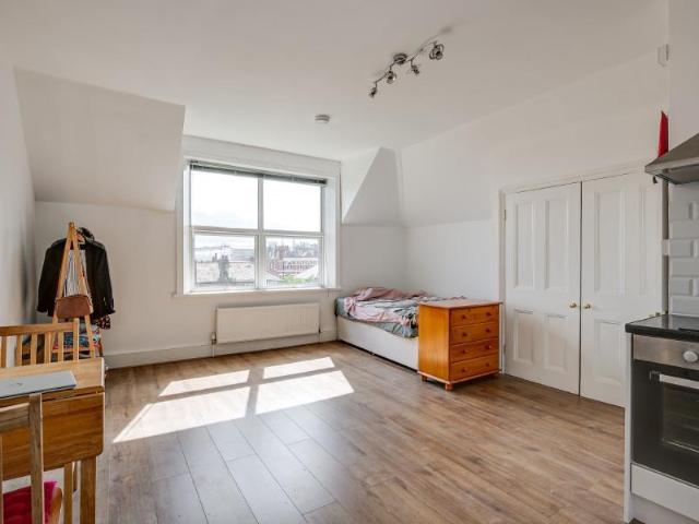 Apartment for rent in London Borough of Camden, Greater London