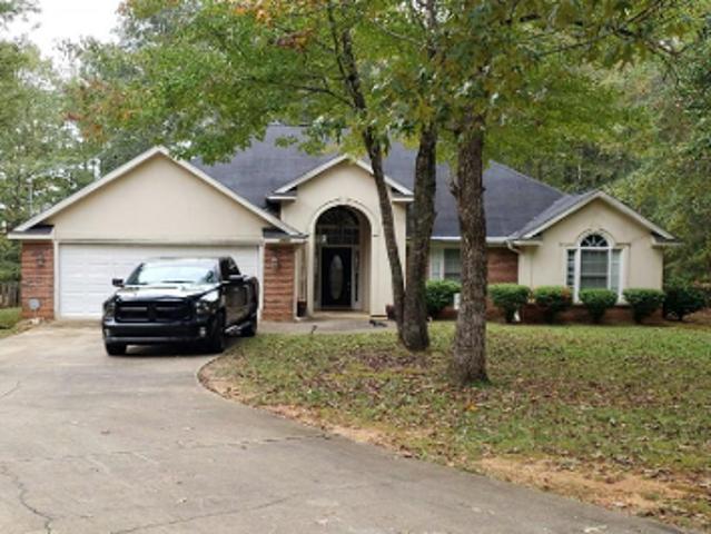 House for sale in Opelika, Lee County