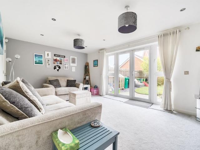 House for rent in Mereoak Park, Three Mile Cross