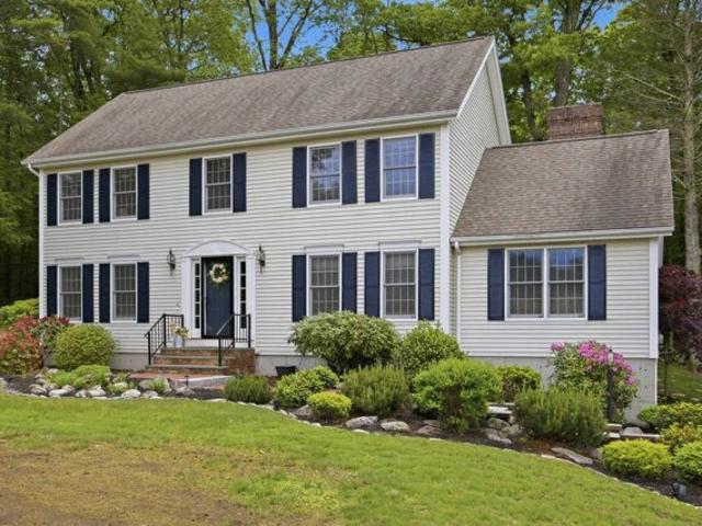 House for sale in New Hampshire