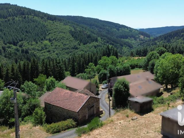 Maison vente à Fayet-Ronaye, Puy-de-Dôme