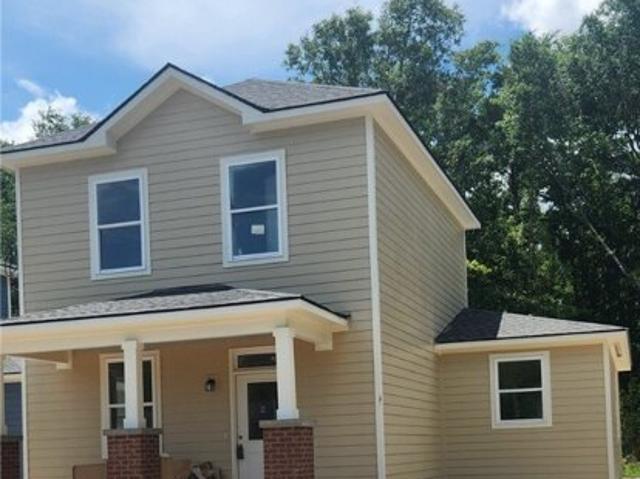 House for sale in Savannah, Georgia