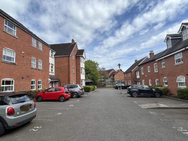 Apartment for rent in Elmdon Heath, Solihull