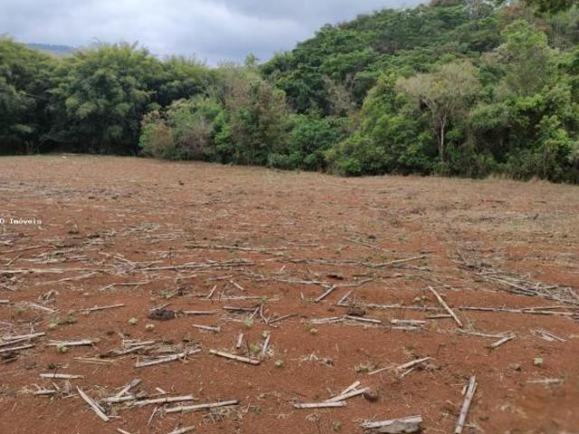 Sítio e chácara venda em Região Geográfica Imediata de São João del Rei, São Tiago