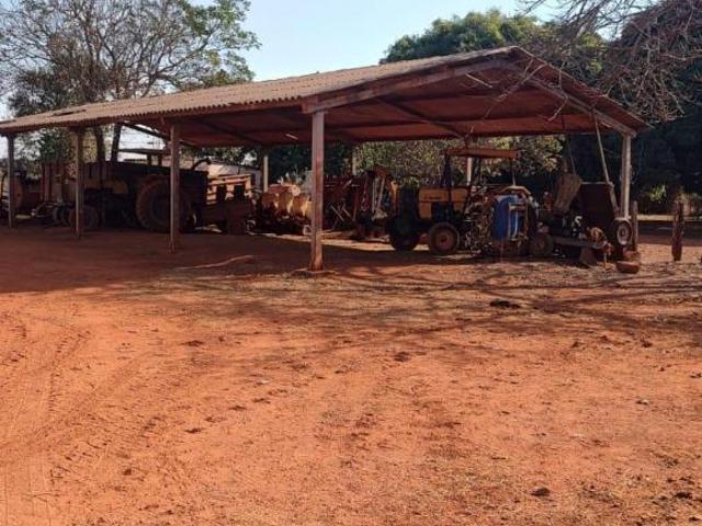 Sítio e chácara venda em Região Geográfica Imediata de Curvelo, Corinto