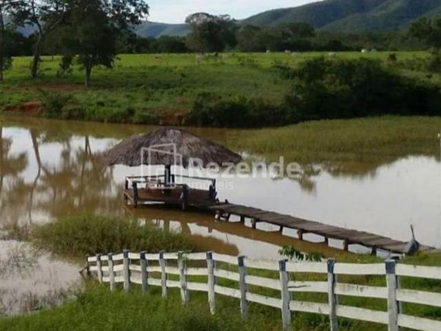 Sítio e chácara venda em Região Geográfica Imediata de Unaí, Região Integrada de Desenvolvimento do Distrito Federal e Entorno