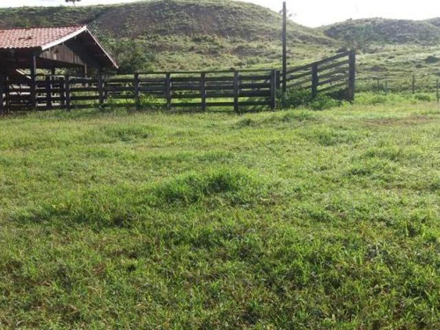 Sítio e chácara venda em Região Geográfica Imediata de Unaí, Região Integrada de Desenvolvimento do Distrito Federal e Entorno