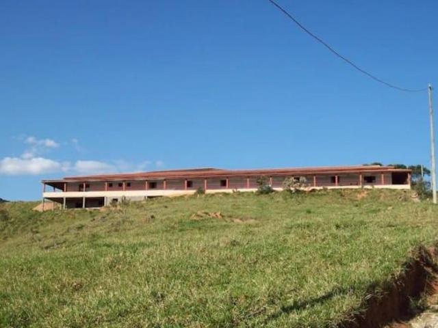 Sítio e chácara venda em Tapiraí