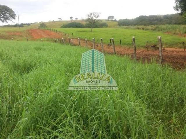 Sítio e chácara venda em Região Geográfica Imediata de Unaí, Região Integrada de Desenvolvimento do Distrito Federal e Entorno