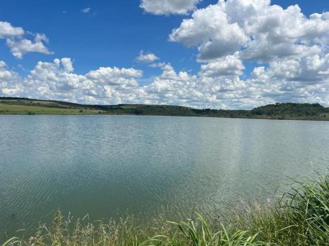 Sítio e chácara venda em Região Geográfica Imediata de Luziânia, Região Integrada de Desenvolvimento do Distrito Federal e Entorno