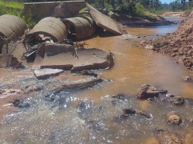 Sítio e chácara venda em Varjão de Minas, Região Geográfica Intermediária de Patos de Minas