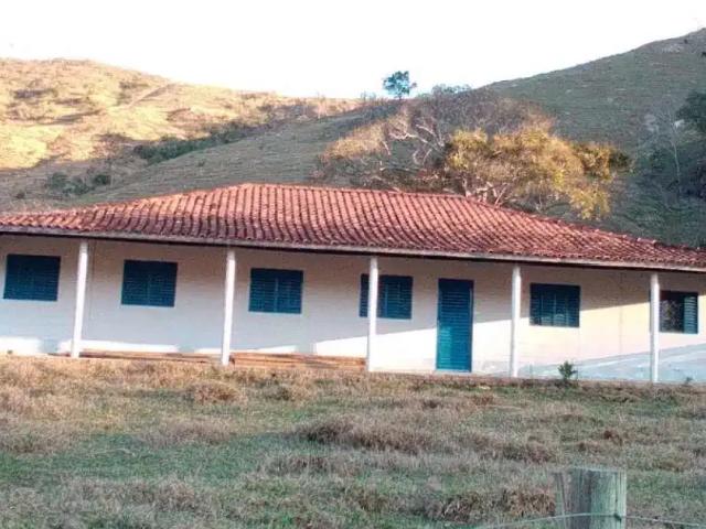 Fazenda venda em Região Imediata de Ourinhos, Ourinhos