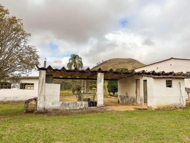 Fazenda venda em Juiz de Fora, Região Geográfica Intermediária de Juiz de Fora