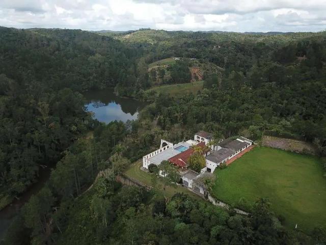 Fazenda venda em Juquitiba, Centro