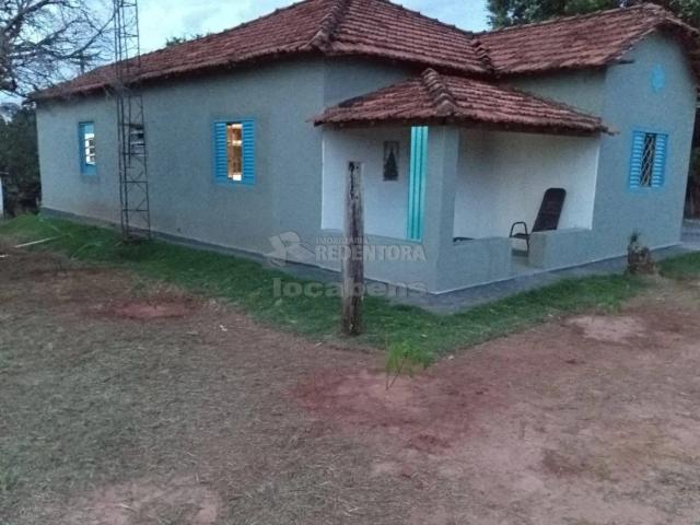 Fazenda venda em Monte Aprazível, Região Geográfica Intermediária de São José do Rio Preto