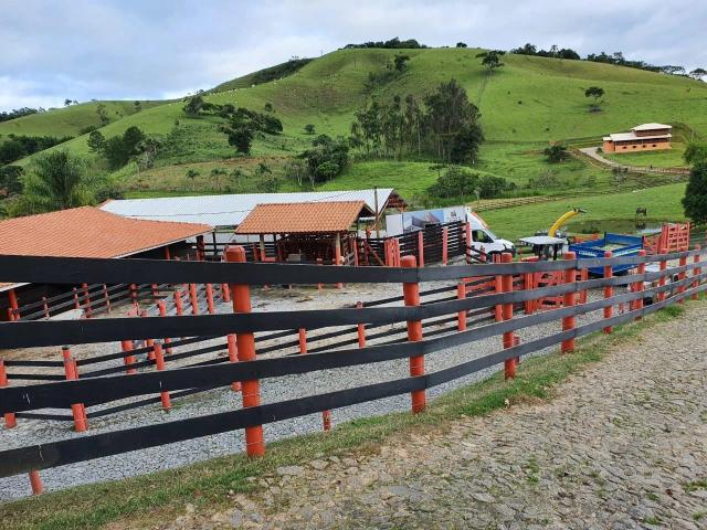 Fazenda venda em Vila Banhado, São José dos Campos