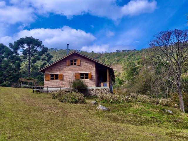 Fazenda venda em Sapucaí-Mirim, Região Geográfica Intermediária de Pouso Alegre