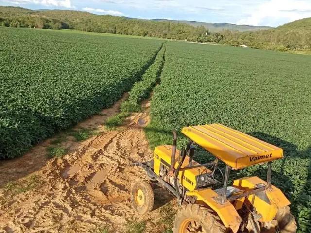 Fazenda venda em Região Geográfica Imediata de Unaí, Região Integrada de Desenvolvimento do Distrito Federal e Entorno