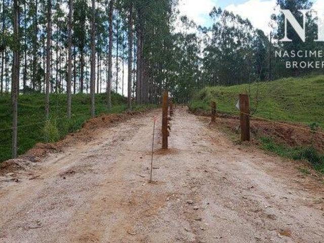 Terreno venda em Coronel Pacheco, Região Geográfica Intermediária de Juiz de Fora