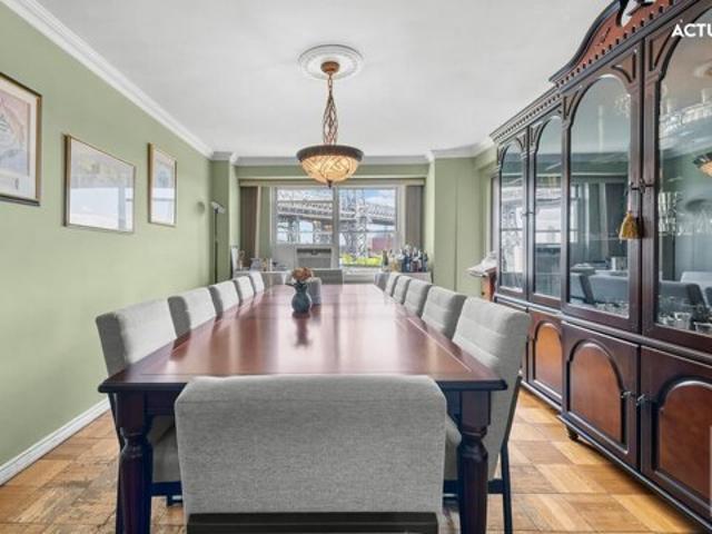 Apartment for sale in Arverne, New York