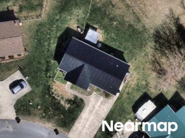 House for sale in Holiday Hills, Kingsport