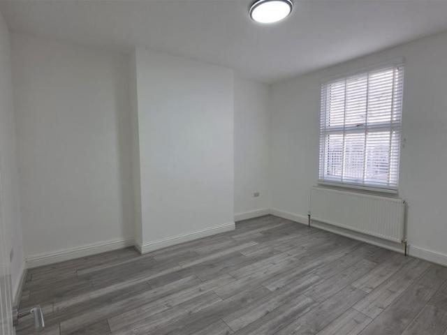 House for rent in Southall Green, Greater London