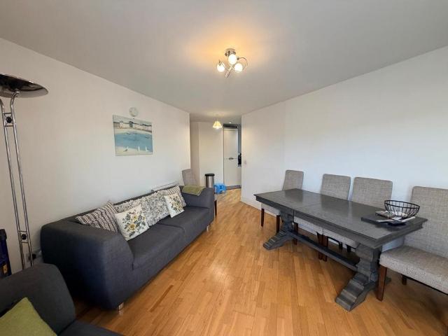 House for rent in London Borough of Ealing, Greater London