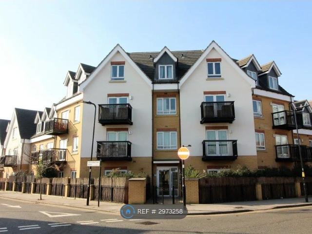 Apartment for rent in London Borough of Ealing, Greater London