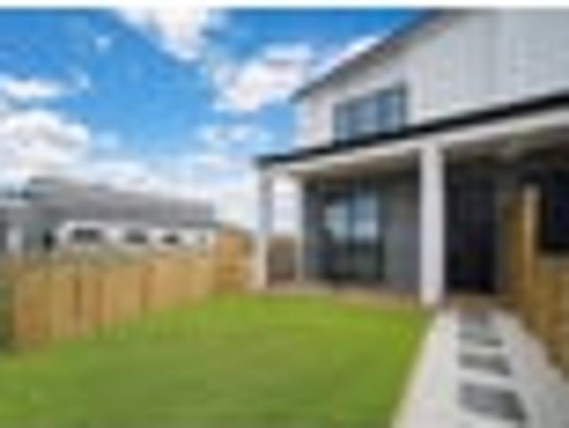 House for sale in Awhitu