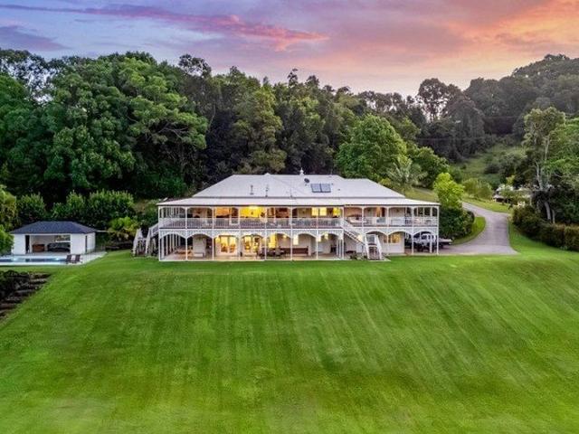 Cottage for sale in Federal, New South Wales