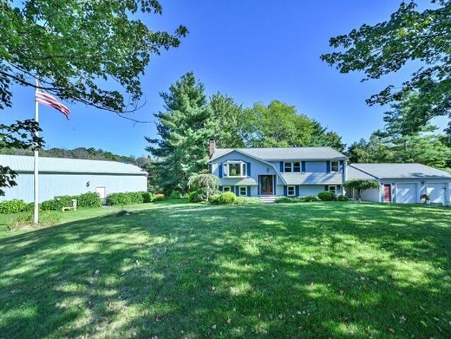 House for sale in Oxford, Worcester County
